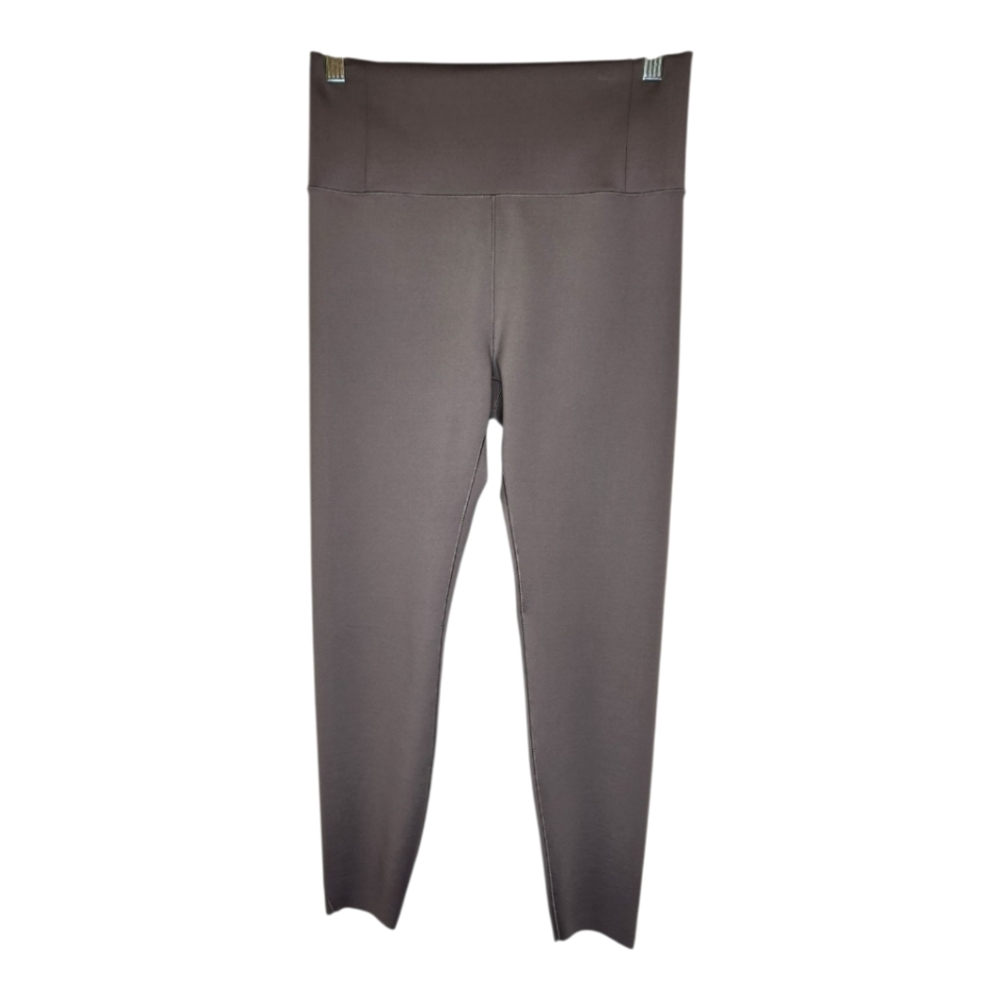 Vuori Women's Leggings in Dark Gray